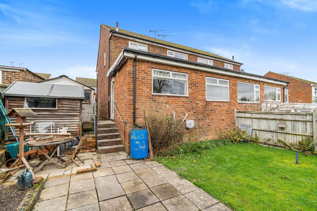 Cranbrook TN17 3 bed semidetached house for sale £350,000