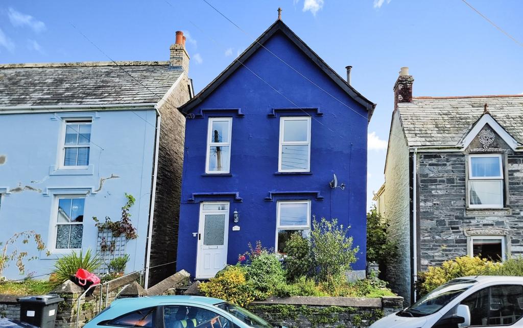 Delabole PL33 3 bed detached house for sale £160,000