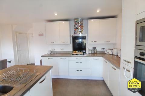 12 Abbey View, Kilwinning, KA13 6WF