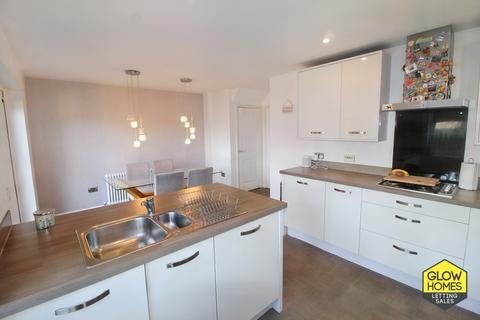12 Abbey View, Kilwinning, KA13 6WF