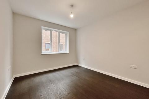 2 bedroom house to rent, Golders Green Road, Golders Green