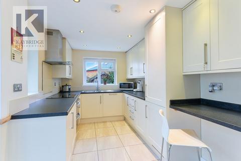 50 Bramble Walk, Epsom, KT18 7TB