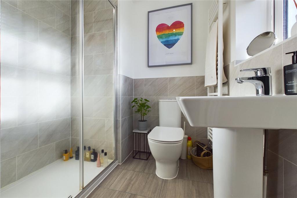 Ensuite