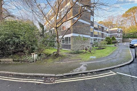 2 bedroom apartment to rent, Branksome Wood Road, Bournemouth BH2