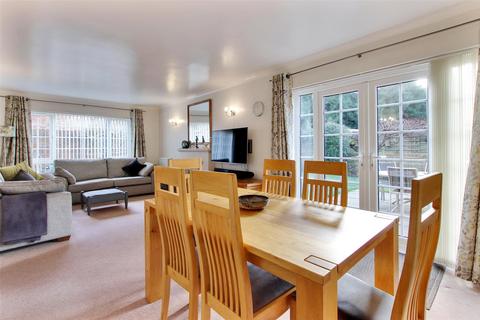 Budleigh House Station Road, Southfleet, Gravesend, DA13 9PA