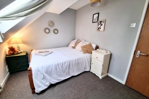 1 bedroom in a house share to rent, Rowlands Close Room Four, Fearnhead, Warrington, WA2