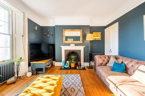 13 Camden Terrace, Bristol, BS8 4PU