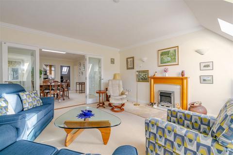 3 bedroom apartment for sale, Bramley Grange, Bramley, Guildford GU5