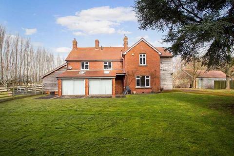 4 bedroom detached house for sale, Lea,  nr Ross-On-Wye,  Herefordshire,  HR9