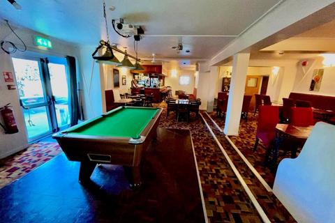Hotel for sale, Freehold 30 Bedroom Hotel & Public House Located In Newquay