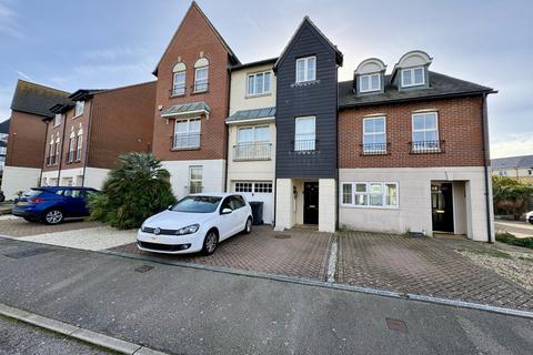 4 bedroom townhouse for sale, Admiralty Way, Eastbourne, East Sussex, BN23