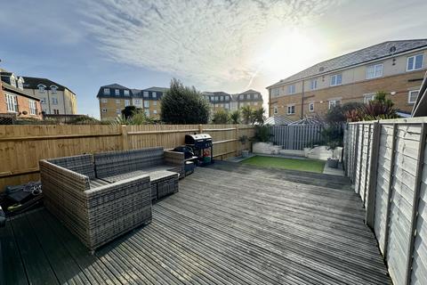 4 bedroom townhouse for sale, Admiralty Way, Eastbourne, East Sussex, BN23