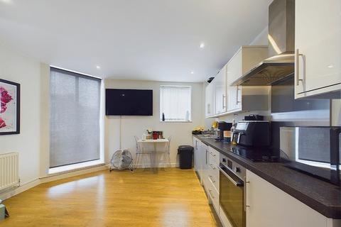 1 bedroom apartment to rent, 1 Market Parade, Sidcup DA14