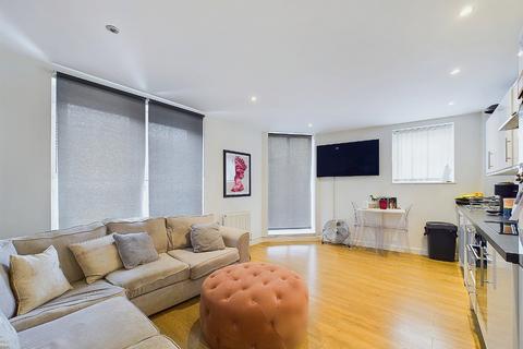 1 bedroom apartment to rent, 1 Market Parade, Sidcup DA14