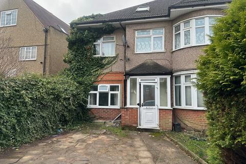 1 bedroom flat to rent, Rugby Close, Harrow HA1