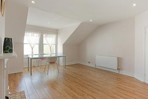 2 bedroom apartment for sale, Carmalt Gardens, Putney, London, SW15