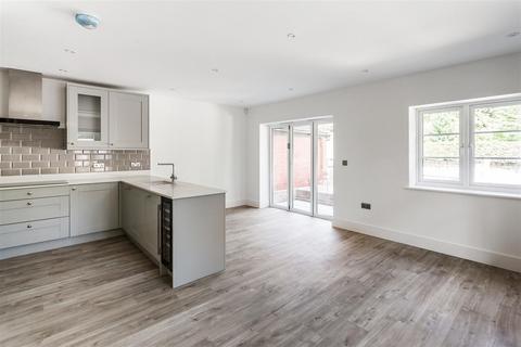 2 bedroom apartment for sale, Orchard House, The Street, Albury, Guildford, Surrey, GU5