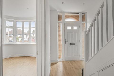 70a Sidcup Road, London, SE12 8BW