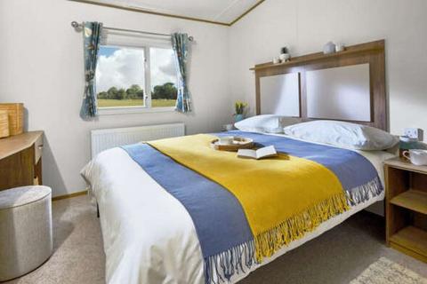 3 bedroom static caravan for sale, Shorefield Country Park