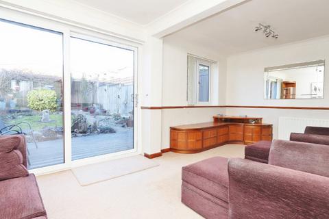 156 Turpin Avenue, Romford, RM5 2HZ