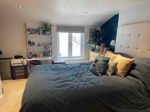 Main bedroom