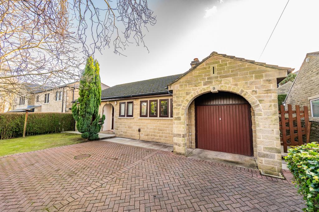 Knowles Road, Brighouse, West... 3 bed bungalow for sale £395,000