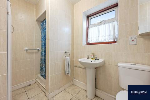 173 Rydal Crescent, Perivale, Greenford, UB6 8DY
