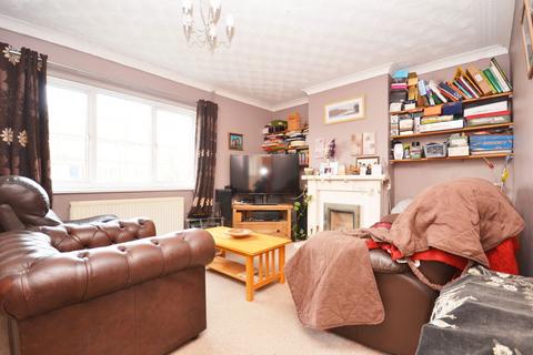 1 Ash Grove, Bognor Regis, PO22 9JD