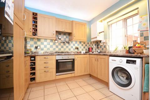 1 Ash Grove, Bognor Regis, PO22 9JD
