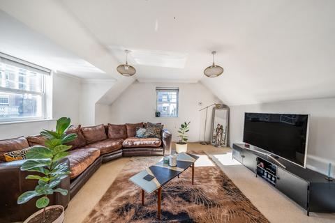 2 bedroom apartment for sale, Newitt Place, Bassett, Southampton, Hampshire, SO16