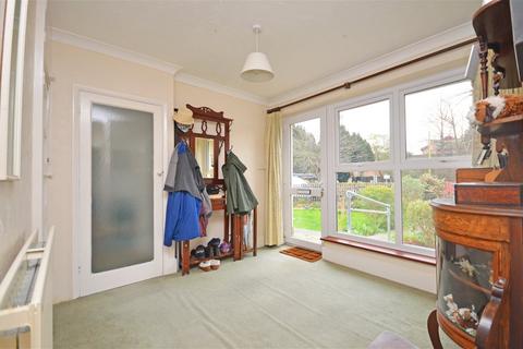 3 bedroom detached bungalow for sale, Bersted Street, Bognor Regis