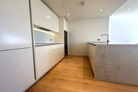 1 bedroom apartment to rent, Hampton Tower, Marsh Wall, Canary Wharf, London, E14