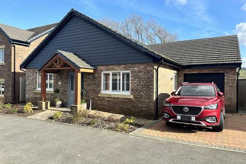 3 bedroom detached bungalow for sale, Llys Tirnant, Tycroes, Ammanford, SA18