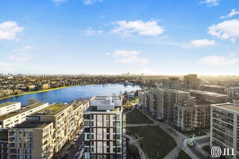 3 bedroom flat for sale, Woodberry Down London N4