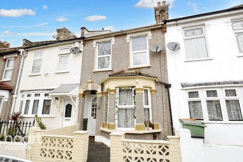 39 Woodside Road, London, E13 8RX