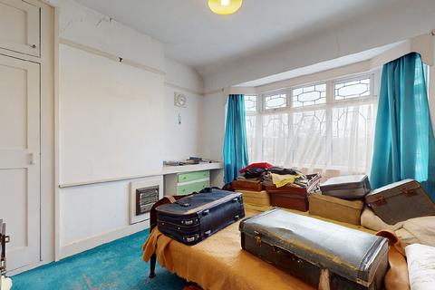 38 Allandale Road, Hornchurch, RM11 1AP