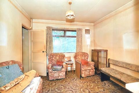 61 Stanhope Road, Salford, M6 7HY