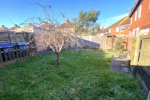 127 Dursley Road, Trowbridge, BA14 0NS