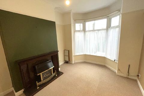 31 Highfield Avenue, Grimsby, DN32 0JG