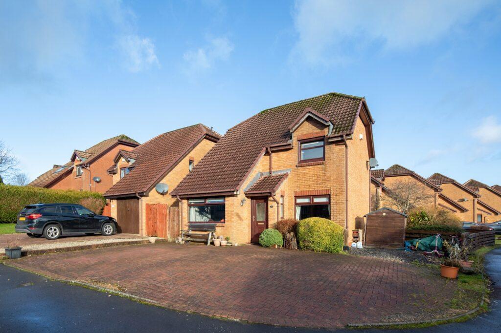 Eriskay Crescent, Newton Mearns 4 bed detached villa for sale £299,000