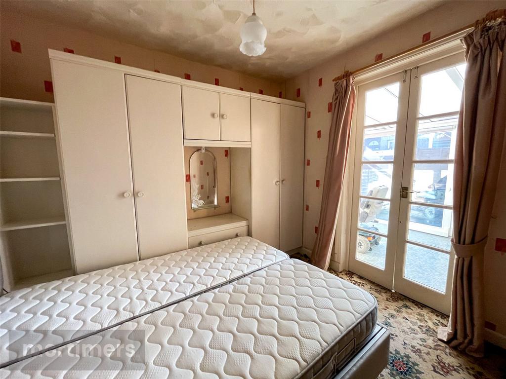 Main Bedroom