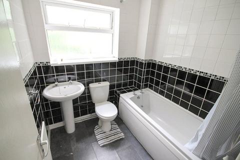 2 bedroom maisonette for sale, Hythe Avenue, Crewe, Cheshire, CW1