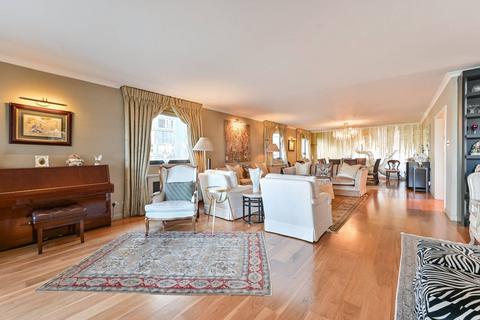 5 bedroom penthouse to rent, Waterside Point, Anhalt Road, Battersea Park, London, SW11