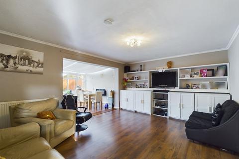 4 bedroom detached house for sale, Elm Way, Sawtry, Cambridgeshire.