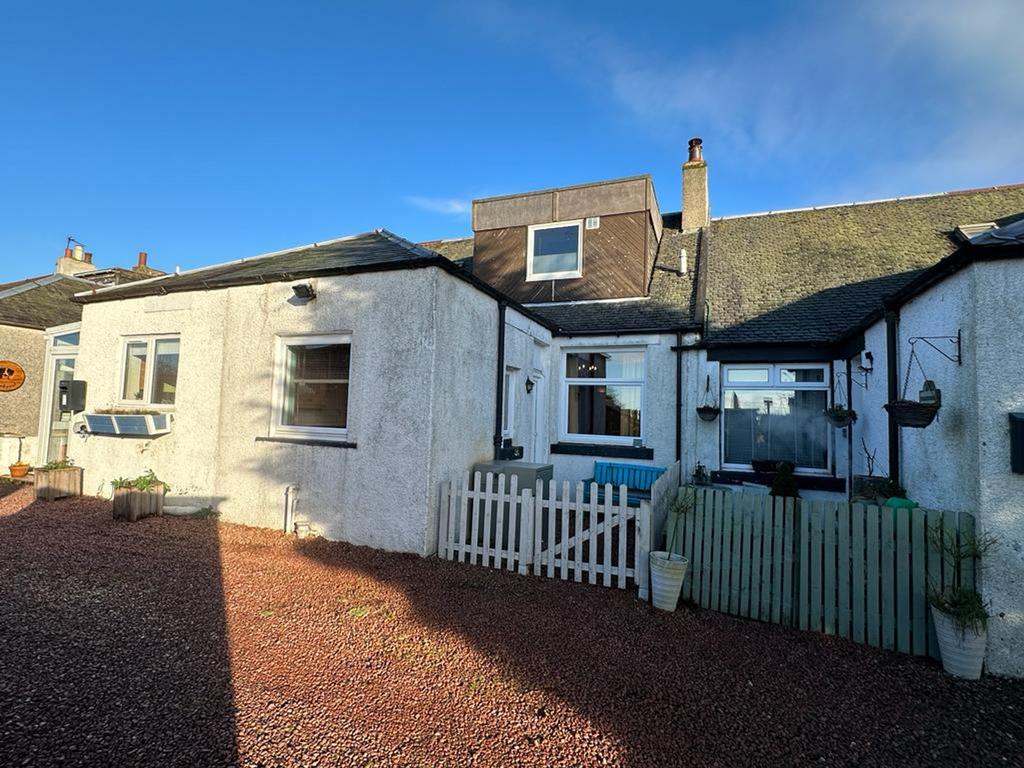 West Calder EH55 3 bed cottage for sale £160,000