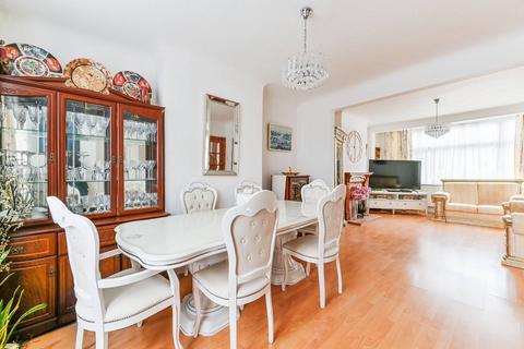 3 bedroom end of terrace house for sale, Isham Road, Norbury, London, SW16