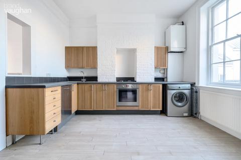 3 bedroom flat to rent, Waterloo Street, Hove, BN3