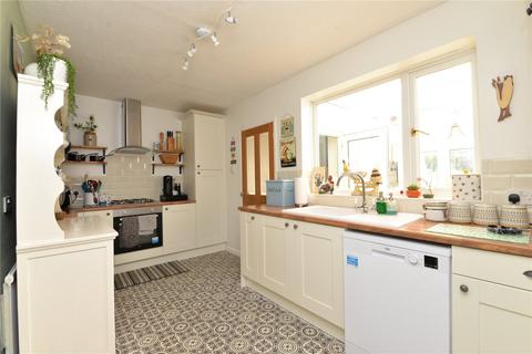 3 bedroom semi-detached house for sale, Manor Road, New Milton, Hampshire, BH25