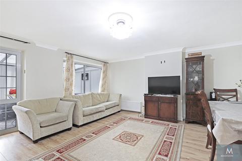 3 bedroom terraced house for sale, Chigwell, Essex IG7