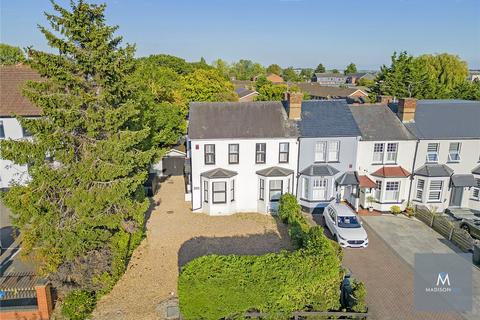5 bedroom semi-detached house for sale, Chigwell, Essex IG7